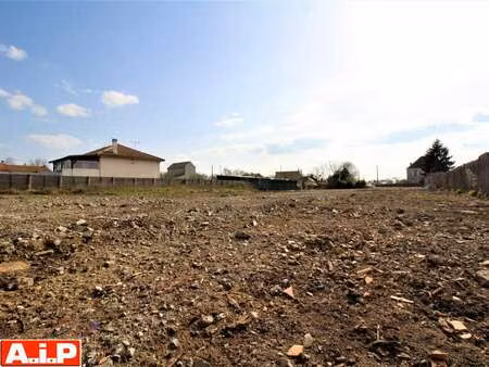 vente terrain à moncoutant (79320) : à vendre / moncoutant