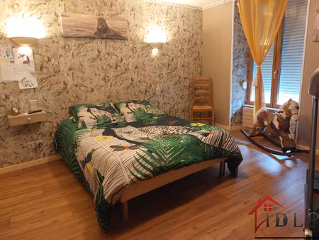 wassy  magnifique appartement de 164m2 avec 3 chambres + gar