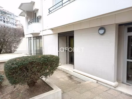 bureaux hyper centre gagny 155.40 m2