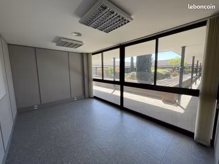 bureaux 160 m² puget-sur-argens