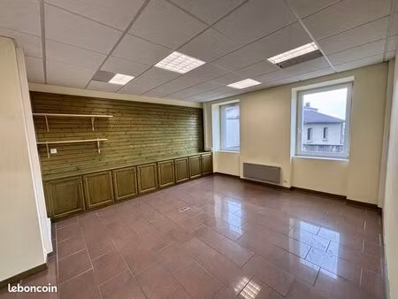 bureaux 84 m² sainte-sigolène