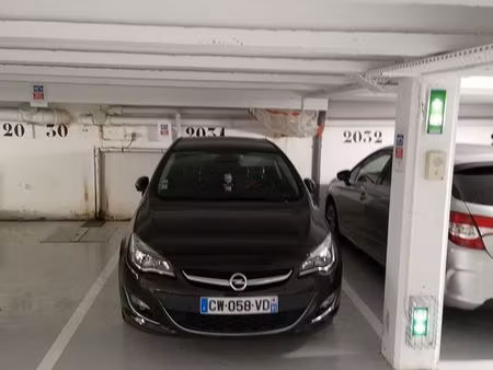 parking en sous sol avenue d'anjou