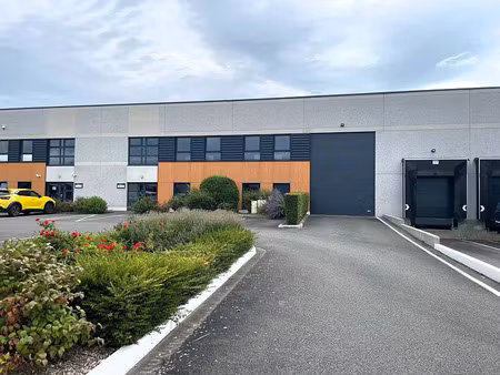 location local d'activités st andre lez lille 2 643 m²