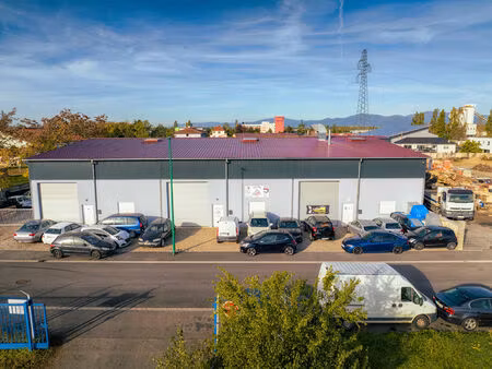 ideal investisseur local d'activité de 840 m²