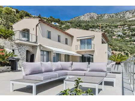 location maison 6 pièces 300 m² à èze (06360)