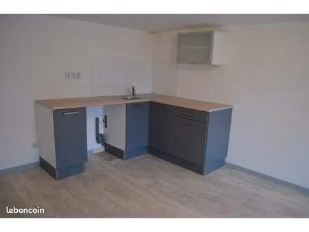 immeuble 6 pièces 150 m²