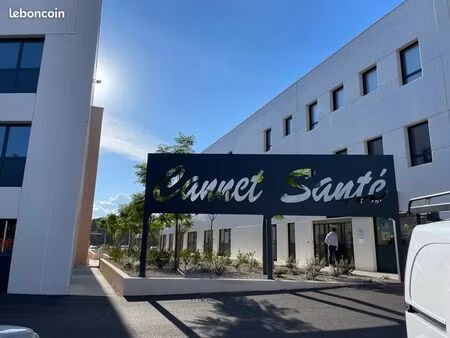 local commercial / cannet santé