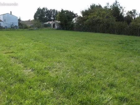 terrain à bâtir de 980 m2 sur chaillevette (17)