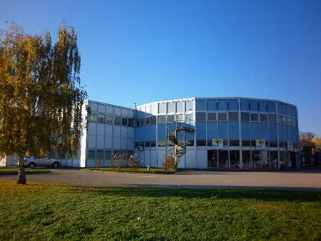 location bureaux 5 pièces  175.00m²  châtenoy