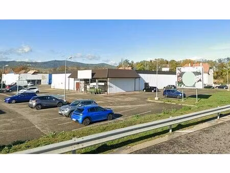 location commerce wintzenheim 1 020 m²