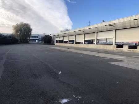 location entrepôt / local d'activités lezennes 5 793 m²