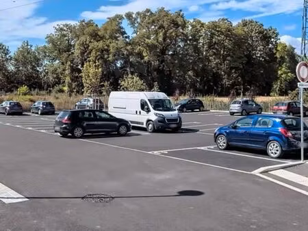 place de parking à louer