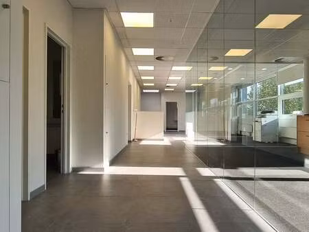 bien professionnel à louer à kortenberg € 2.000 (kalfa) - panorama b2b brussel | zimmo