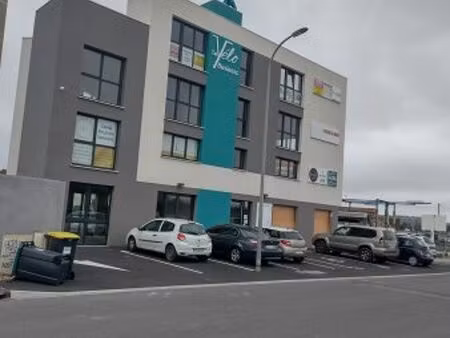 location local commercial 170m2 perpignan 66000 - 2500 € - surface privée