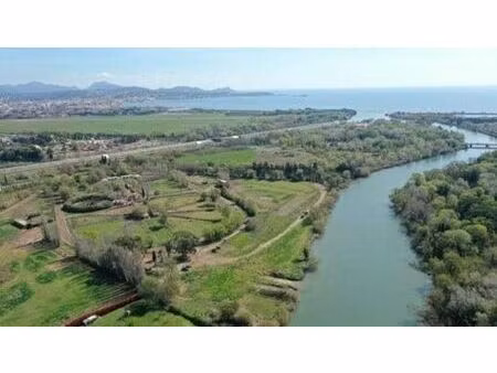 ferme de 1620 m2 en vente - saint-aygulf  france