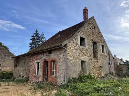 ancien corps de ferme - a renover - proche semur en auxois