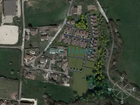 terrain 1038 m² faramans