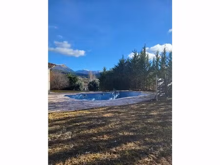 vente terrain 732 m² saint-andré-les-alpes (04170)