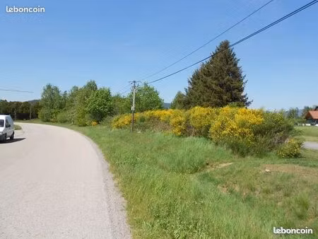 terrain constructible 1500 m²