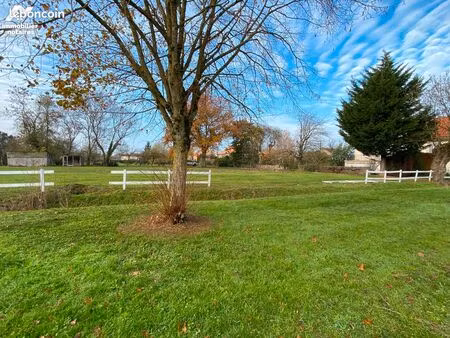terrain 875 m² bouzille