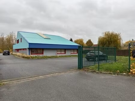 en vente bureau 600 m² – 647 660 € |beuvry-la-forêt