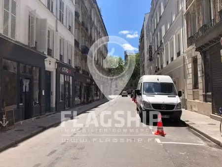 belle boutique de 75m² dans le 4eme arrondissement de paris