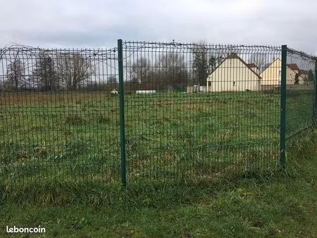 terrain 1731 m² crécy-sur-serre