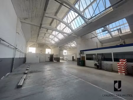 local d'activités 600m2