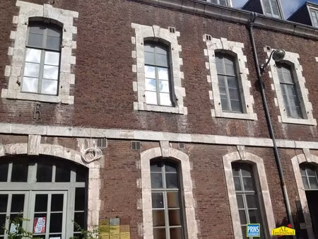 à louer bureau 36 m² – 494 € |saint-omer