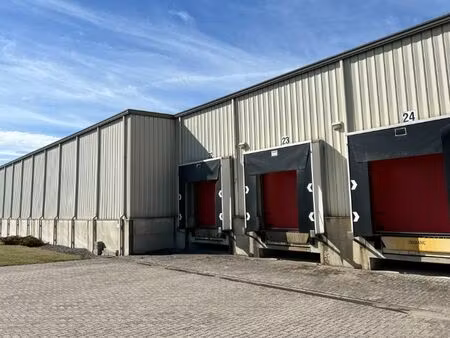 surface industrielle à louer.