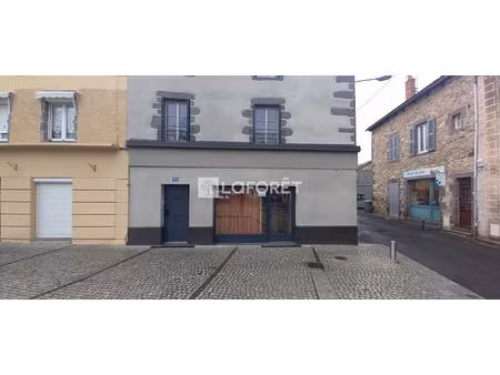 location locaux professionnels 4 pièces 120 m² à saint-flour (15100)  800 €