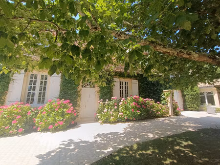 chateau à vendre à bergerac (24100) - dordogne