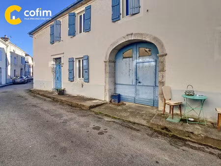 vente maison de village 7 pièces 123m2 pomarez 40360 - 139000 € - surface privée