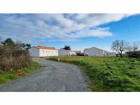 vente terrain à brem-sur-mer (85470) : à vendre / brem-sur-mer