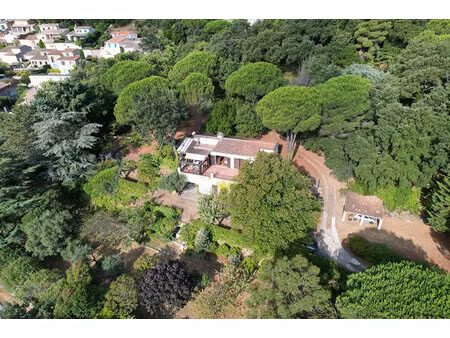 terrain à vendre à la garde-freinet (83680) - var