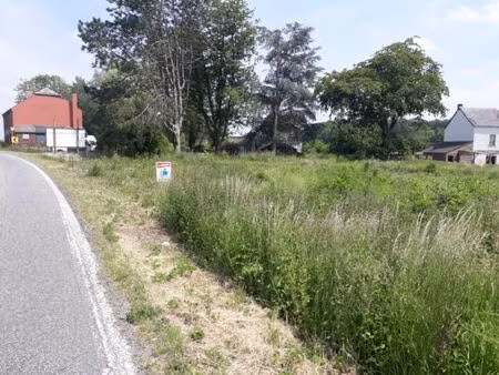 beau terrain à seloignes (commune de momignies)