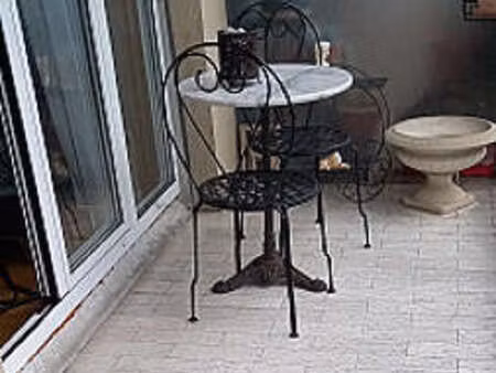 appartement 2 chambres meublé avec terrasse  ascenseur et place   de parking en option