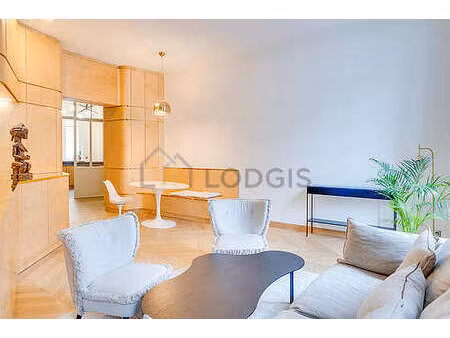 appartement 2 chambres meublé avec ascenseur et cave