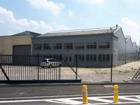 bureau a louer - louvain-la-neuve