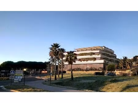 location bureau 157 m² à la seyne-sur-mer (83500)