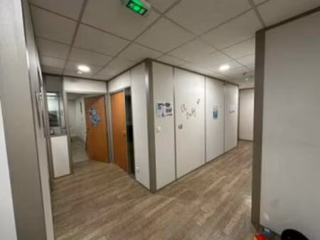 location bureau 129 m² à limas (69400)