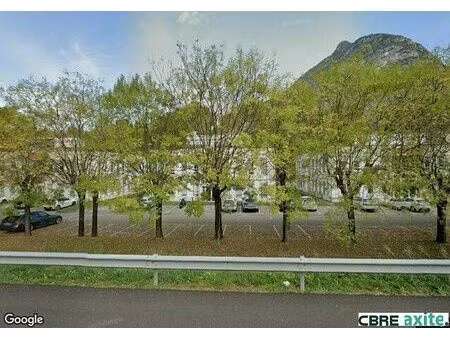 location bureau saint martin le vinoux 150 m²