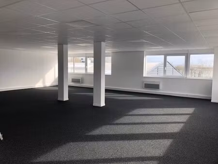 à louer bureau 250 m² – 2 500 € |trith-saint-léger