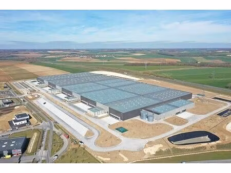 location entrepôt / local d'activités st sauveur 30 383 m²