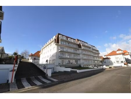 zeer goed gelegen garage aan het stübbenpark in duinbergen