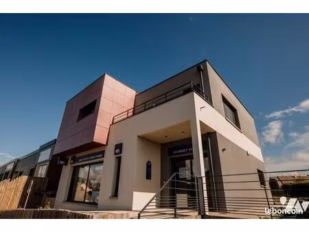 local d'activités 95 m² bacqueville en caux