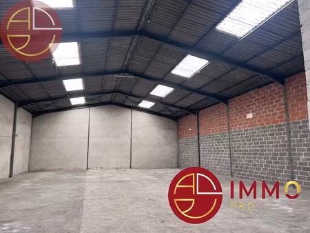 location locaux professionnels 400 m² à bruguières (31150)  2 000 €