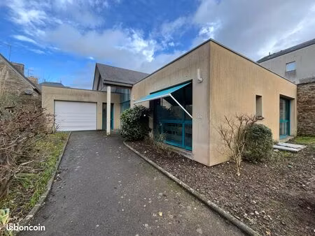 local commercial 116 m² ducey-les-chéris