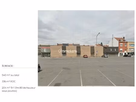 location local commercial