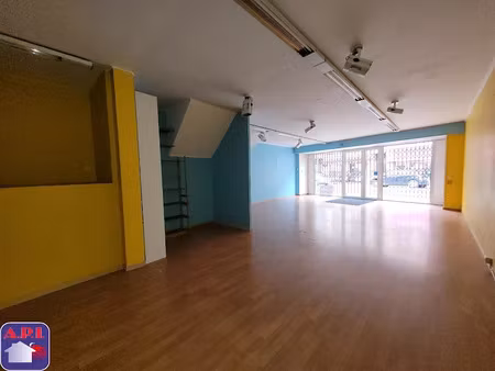 location locaux professionnels 2 pièces 104 m² à lavelanet (09300)  490 €